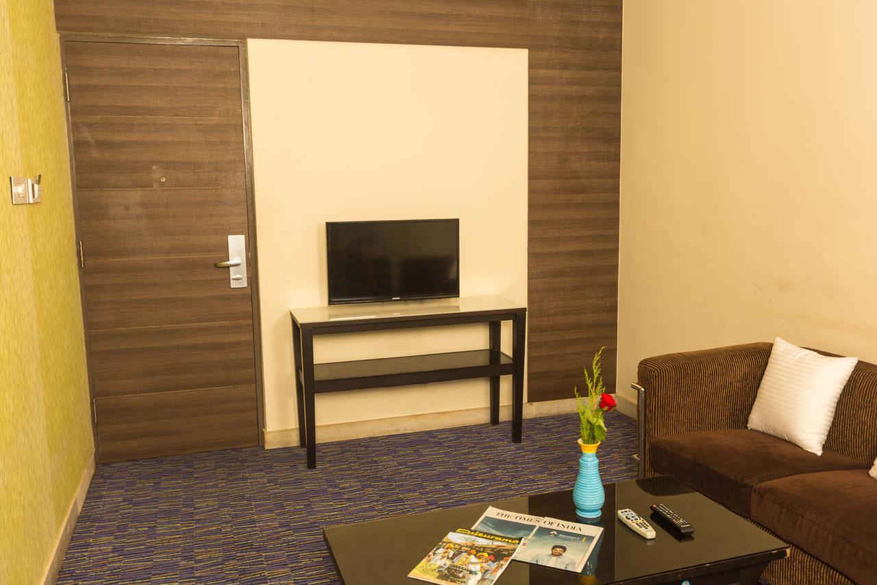 Siesta Star T. Nagar Hotel Chennai Exterior photo