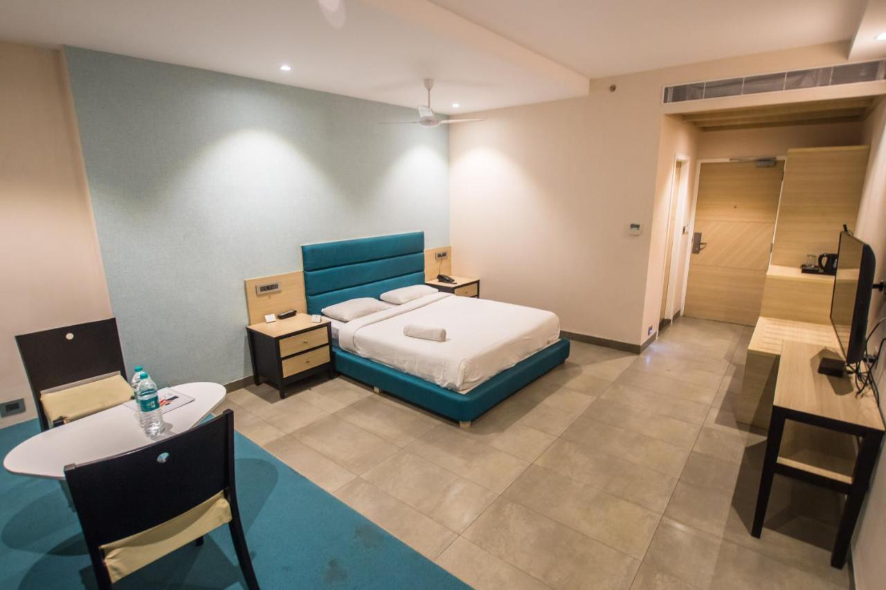 Siesta Star T. Nagar Hotel Chennai Exterior photo
